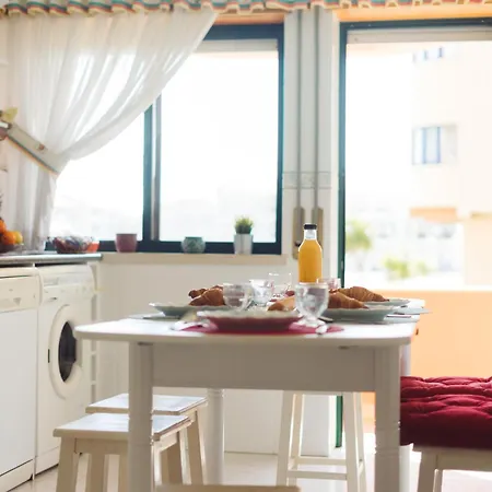 18 - Typical Portuguese Peniche