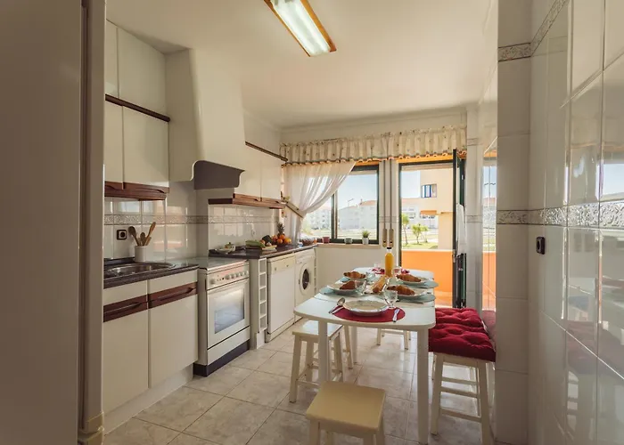 18 - Typical Portuguese * Peniche